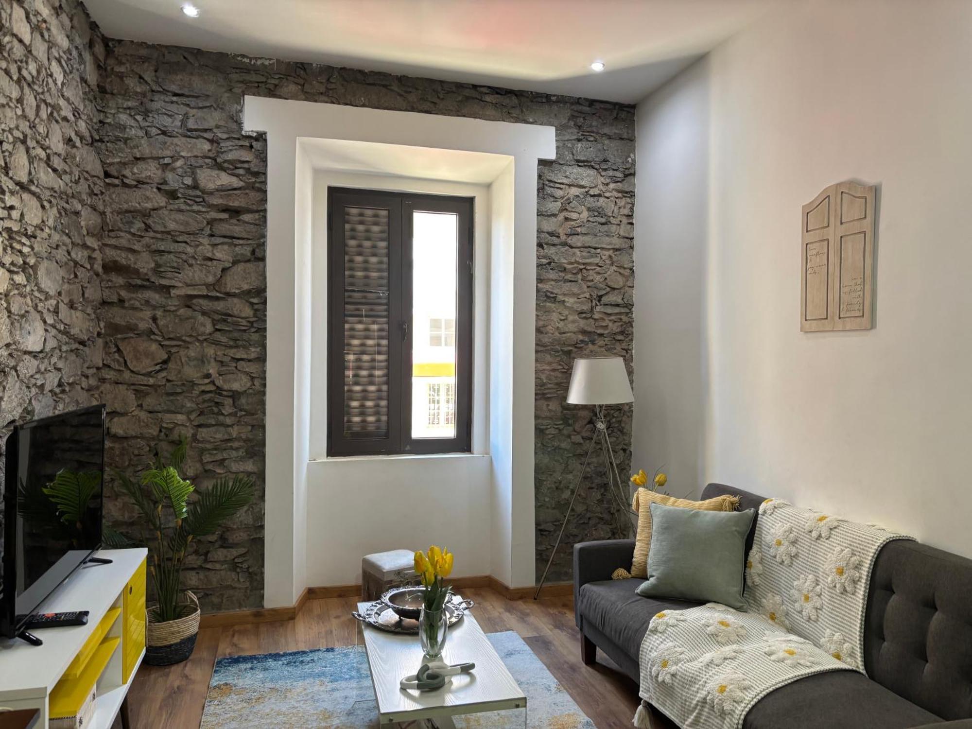 Techas Center Luxurious Studio
