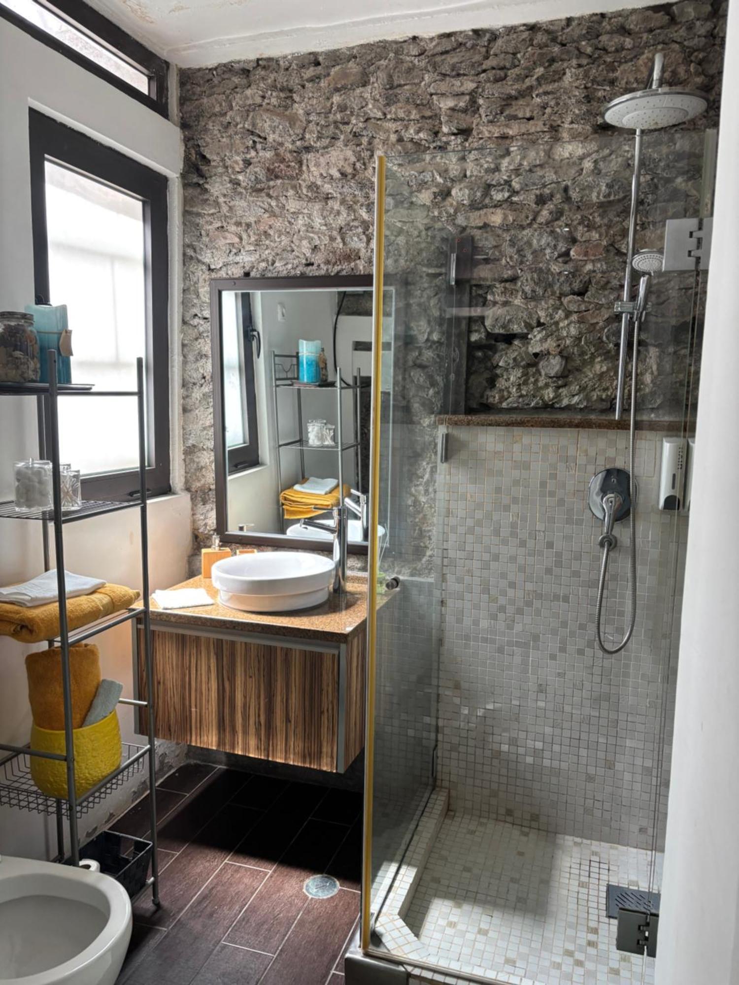 Techas Center Luxurious Studio Apartment